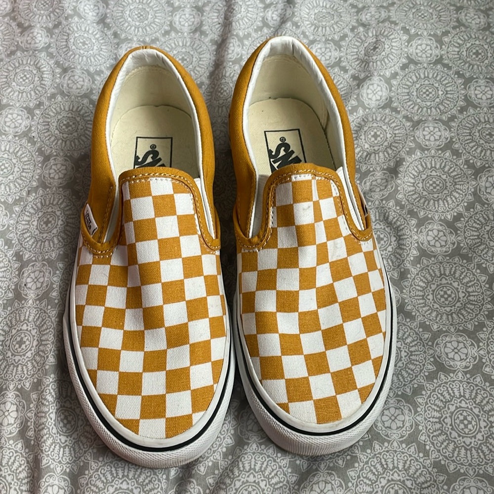 Vans classic checkered slip ons